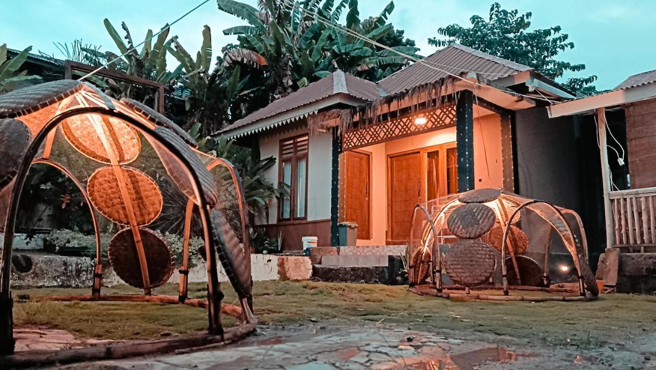 Lontart Guesthouse Nggorang Dış mekan fotoğraf